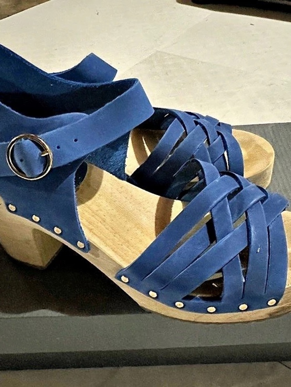 Ann Taylor LOFT Blue Wood Heel Sandals Size US 7M
